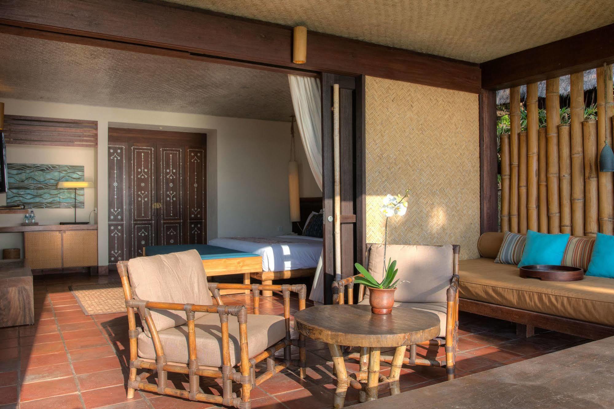 Ananda Segara Beachfront Suite