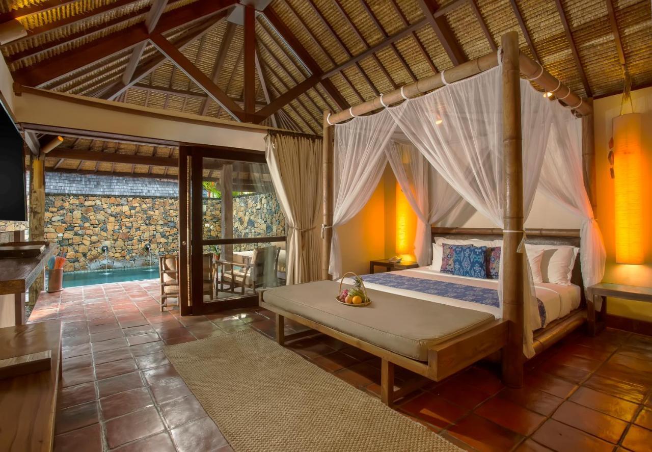 Akasha Pool Villa
